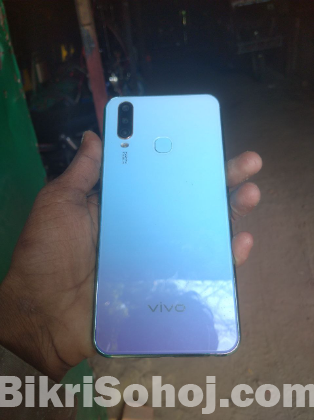 Vivo Y17